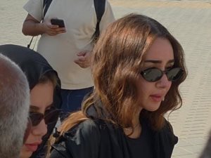 هنا الزاهد