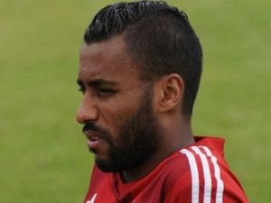 حسام عاشور