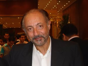 عبد العزيز مخيون