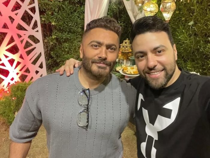 مدين وتامر حسنى