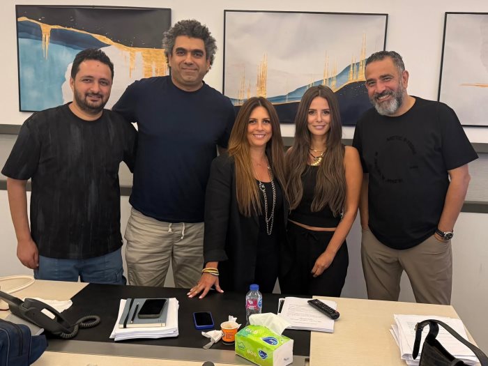 إيمان العاصي وفريق عمل مسلسل قسمة العدل