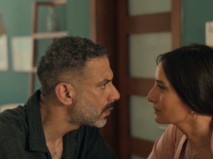 محمد فراج وزينة من مسلسل ورد وشوكولاتة محمد فراج وزينة من مسلسل ورد وشوكولاتة