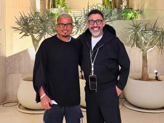 عمرو دياب وعمرو مصطفى