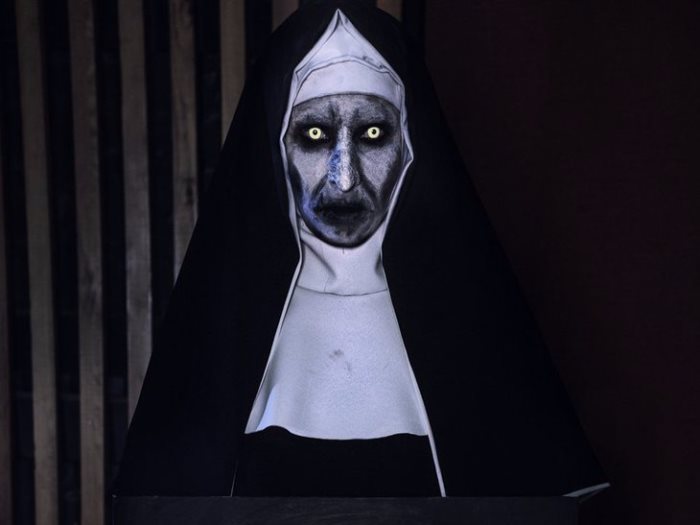 لمحبى أفلام الرعب إليك الصور الأولى من فيلم The Nun عين