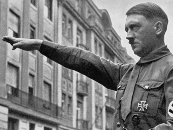 هتلر 
