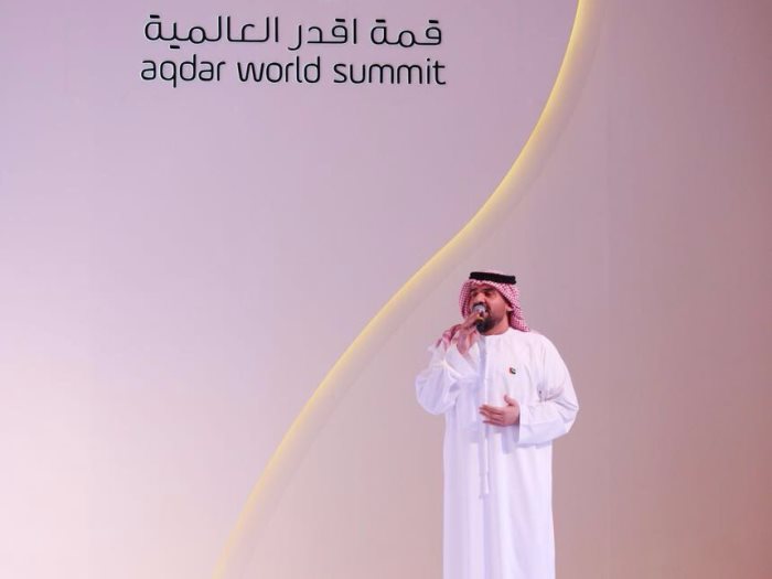 حسين الجاسمى فى افتتاح "قمة أقدر العالمية"