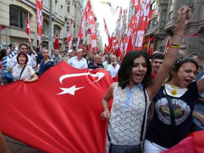 المظاهرات التركية