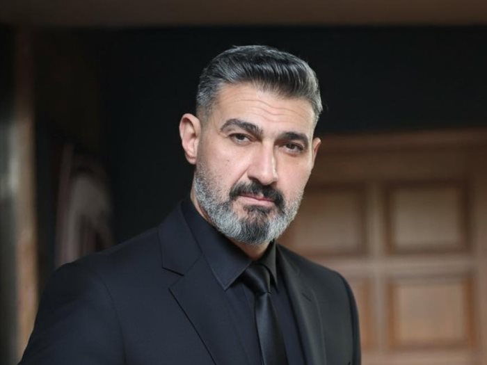 الفنان ياسر جلال 