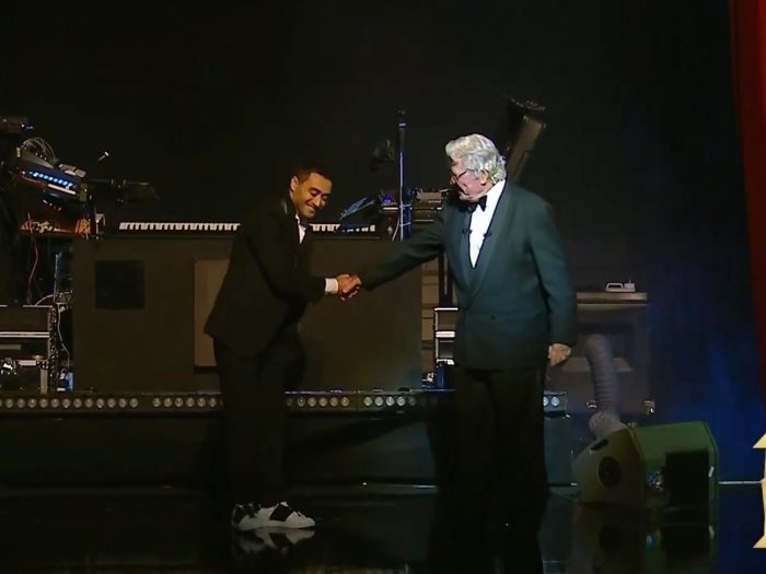 الفنان حسين فهمي وشاشو في افتتاح المهرجان 