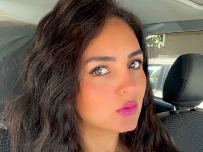 الاعلامية دينا بدر 