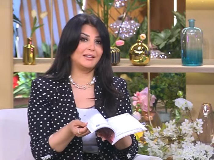 الاعلامية الكبيرة مني الشاذلي تشيد بكتاب الناقد جمال عبد الناصر 