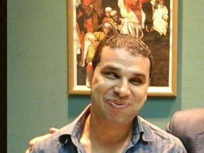 طاهر مصطفى