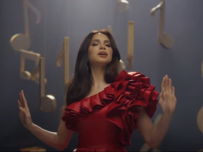 آمال ماهر