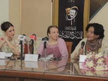 عبير على خلال الندوه