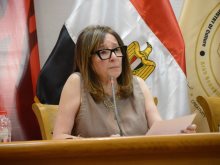 الدكتورة دينا أمين 