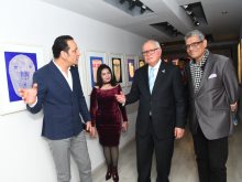 افتتاح معرض ألف وجه ووجه