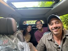 احمد السعدني وصدقي صخر ودينا الشربيني في كواليس لا ترد ولا تستبدل