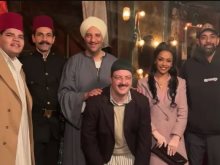 المخرج حسام علي مع صناع مسلسل النص.