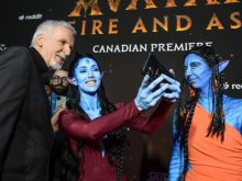 جيمس كاميرون في الاحتفال باخر اجزاء افاتار