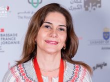 الفنانة الأردنية نجوي قندقجي