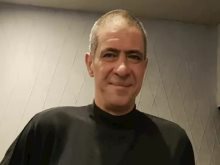 الشاعر الغنائي هاني الصغير