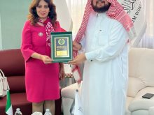 دكتور عبد العزيز سرحان يكرم رانيا يحيى بروما