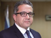 خالد العناني