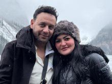مصطفى قمر وزوجته