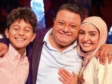  هلا رشدي وابنها وخالد جلال 